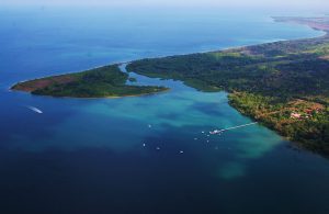 Crocodile Bay Resort